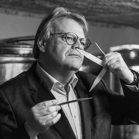 عکس پرفیومر Jacques Cavallier-Belletrud